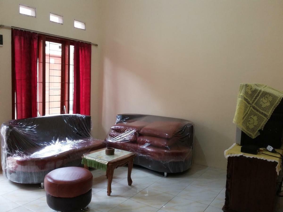 โรม เรสซิเดนซ์ Apartment Halangan ภายนอก รูปภาพ
